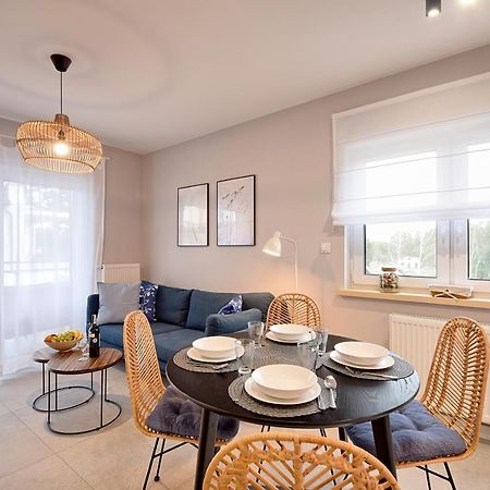 E-Apartament Nad Morzem Apartamentuj Mielno  Ngoại thất bức ảnh